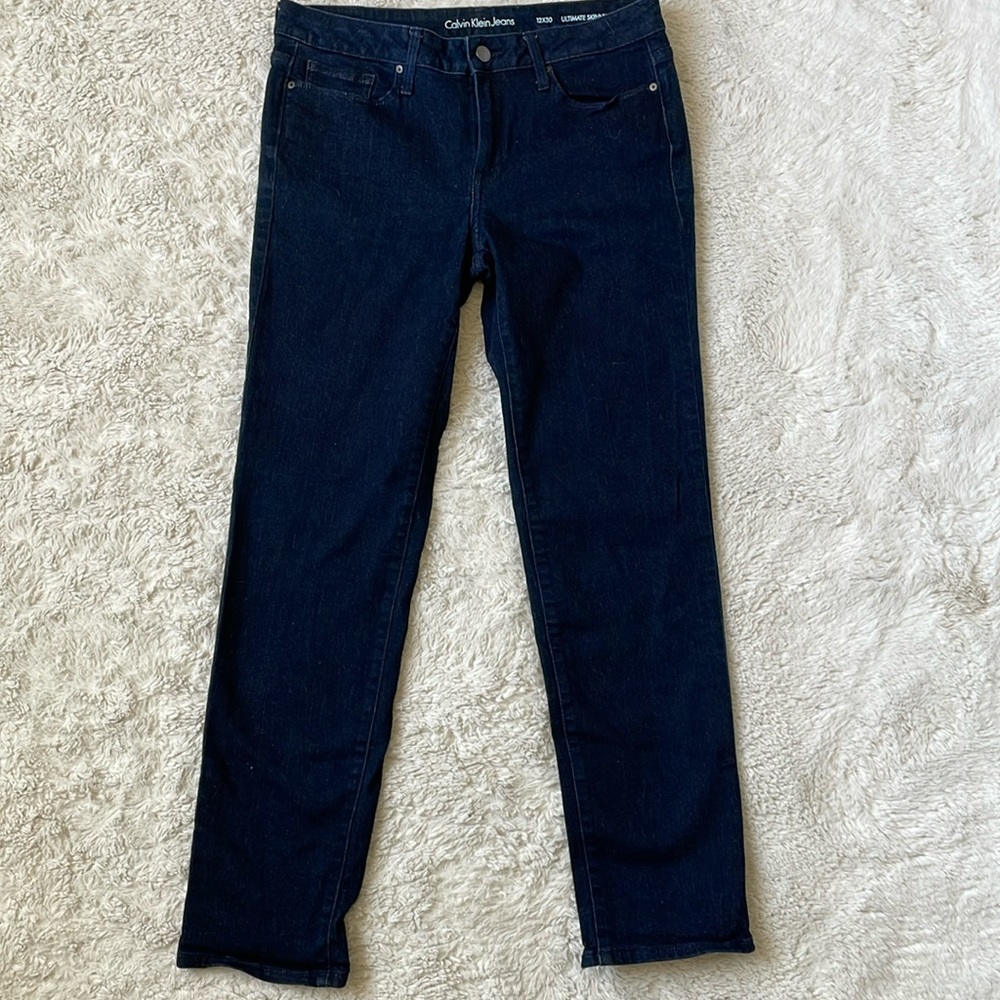 EUC Calvin Klein Women’s Jeans. Size 12x30💙